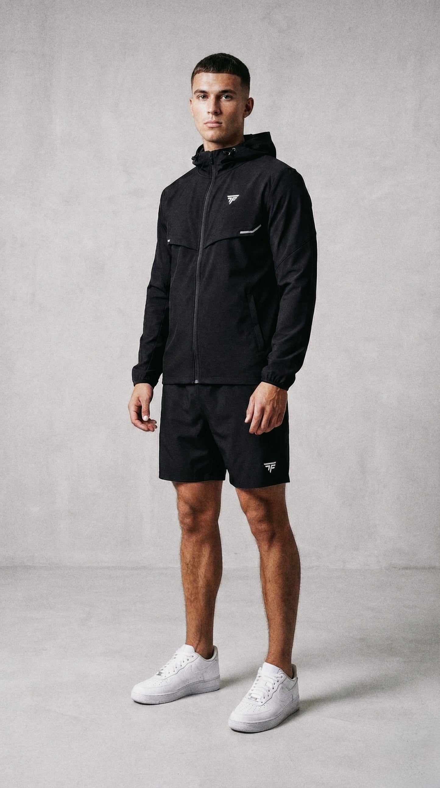 WINDBREAKER BLACK