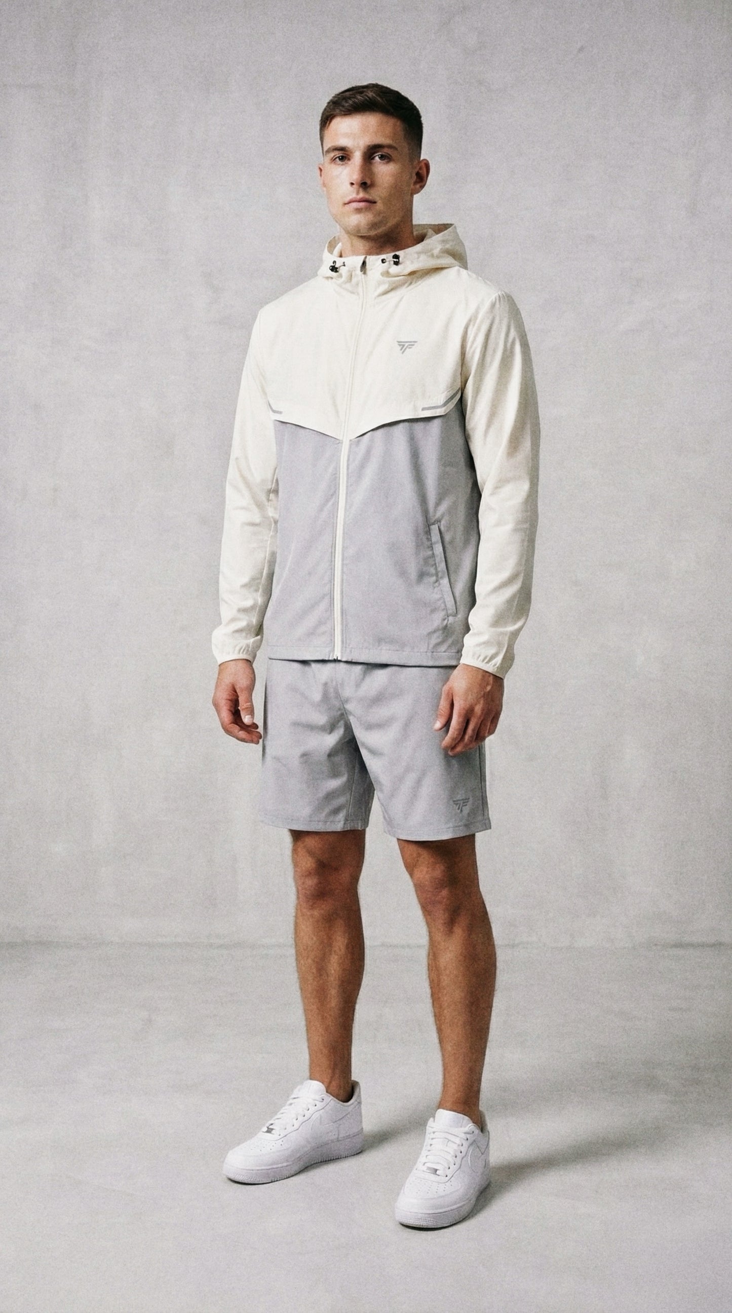 WINDBREAKER CREAM/GREY
